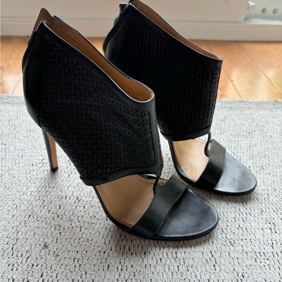 Authentic Ferragamo Black Stiletto Sandals - Picture 3 of 10